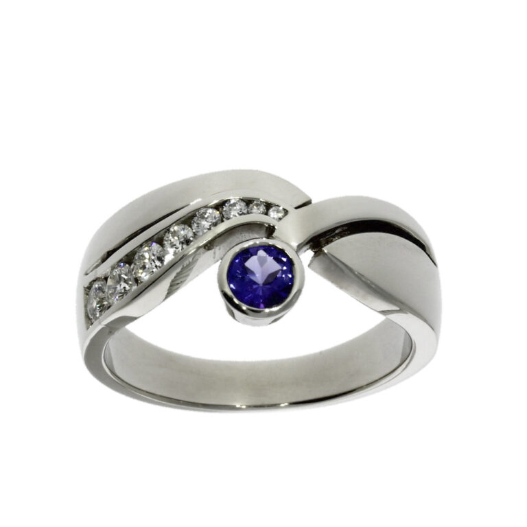 Handmade in 18ct white