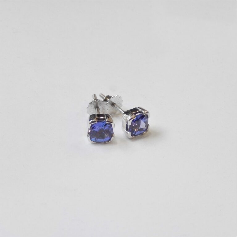 Handmade in platinum