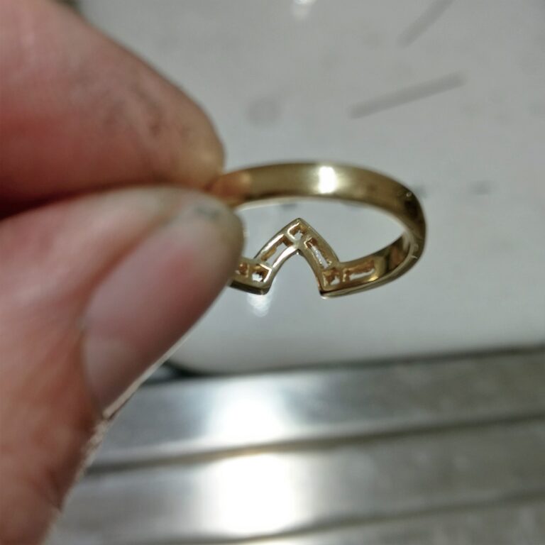 Handmade in 18ct yellow gold