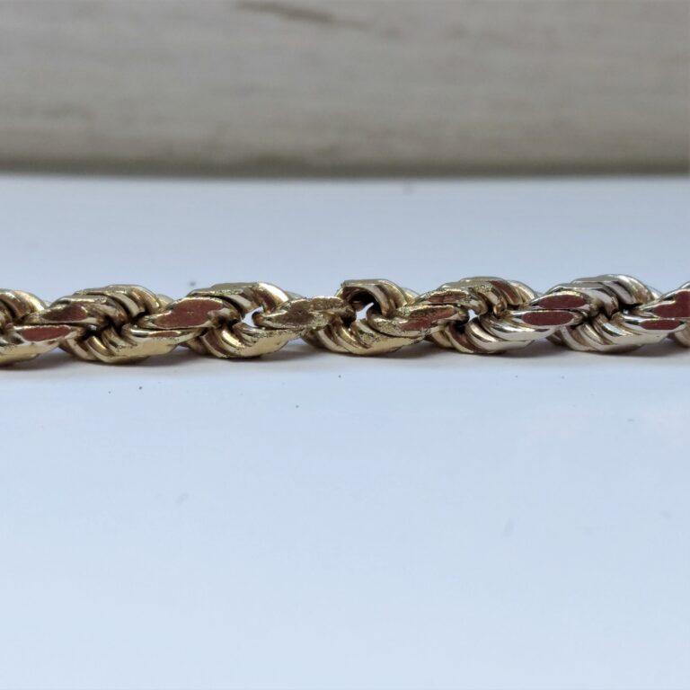 Broken chain - 9ct gold